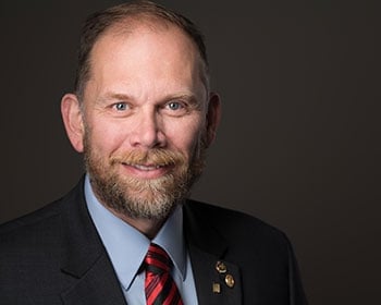 Dr. Darren Greenwell